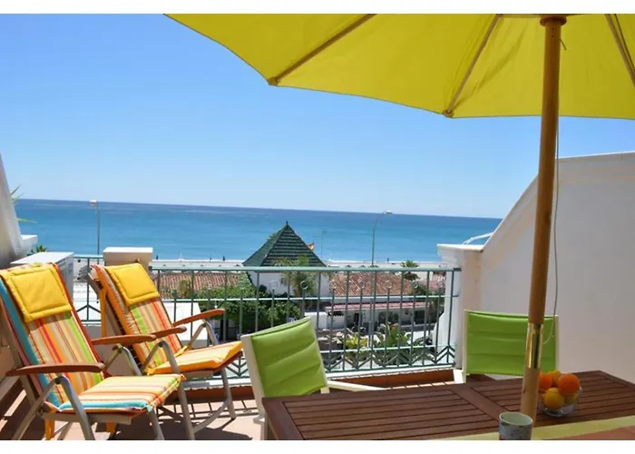 Sunny Apartment On Burriana Beach